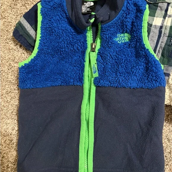 Vest and Sherpa lined flannel jacket - Picture 2 of 3